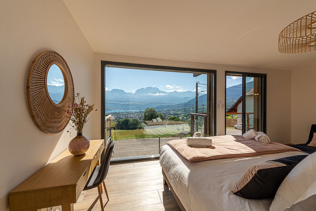 Photo of Bedroom in Saint-Jorioz