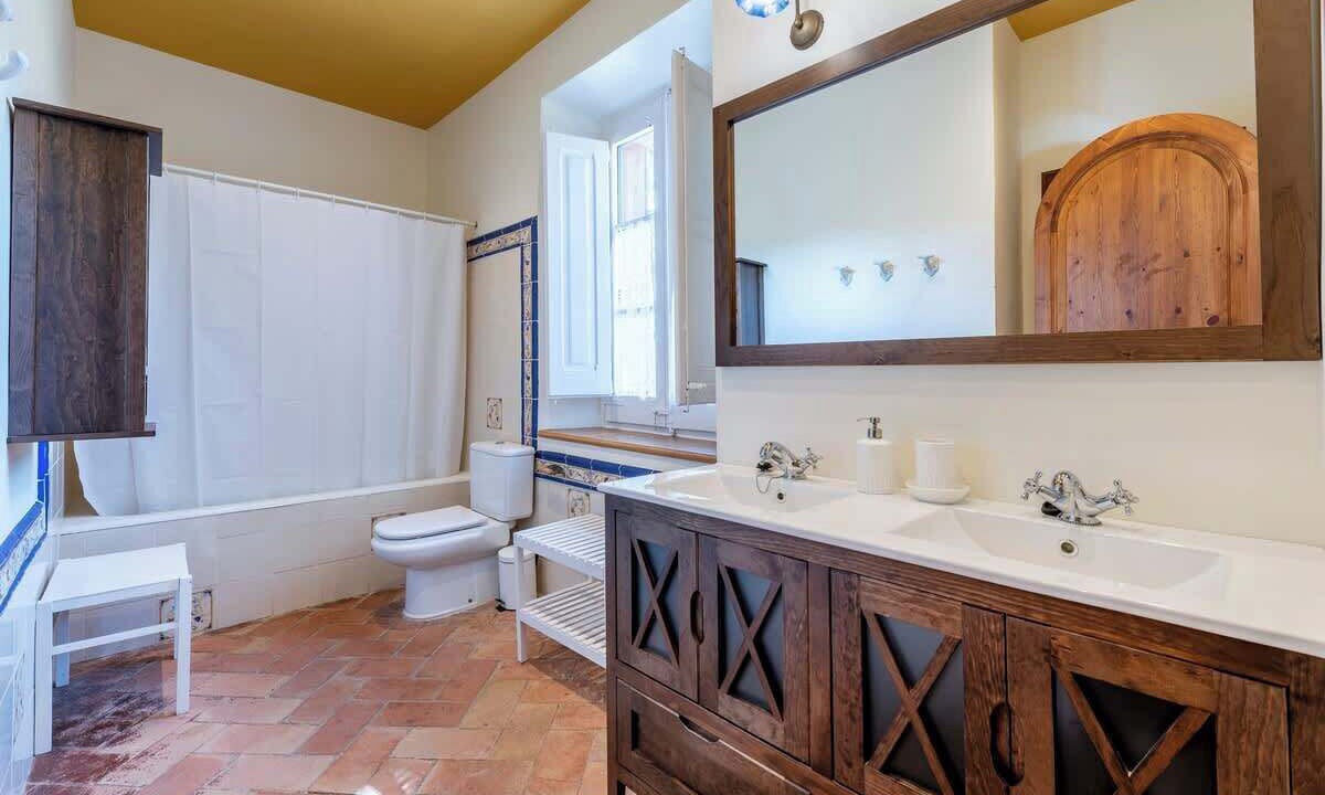 Photo of Bathroom in Figuerola del Camp