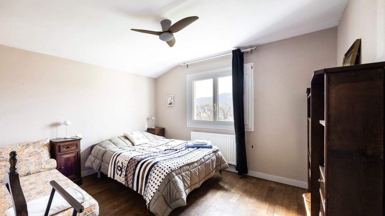 Photo of Bedroom in Aix-les-Bains