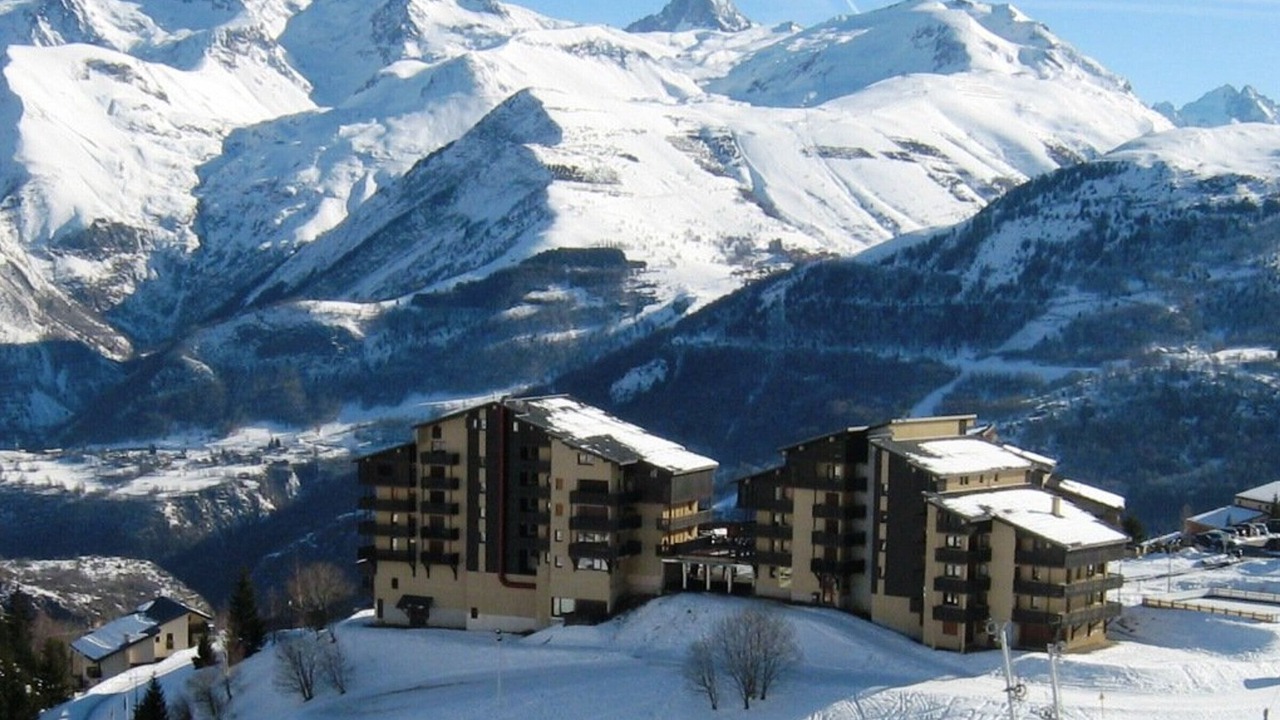 Photo of Outdoor in Auris