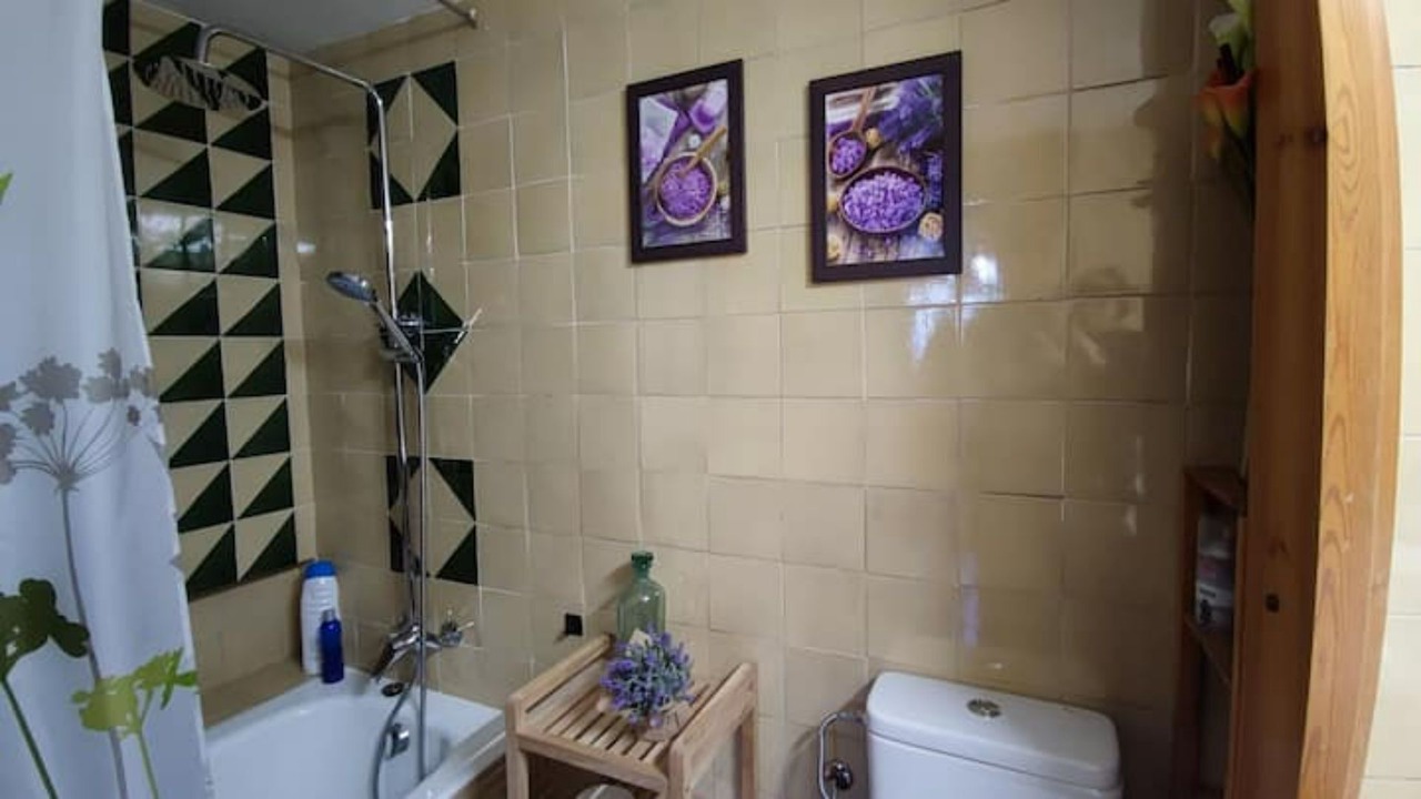Photo of Bathroom in Pujal