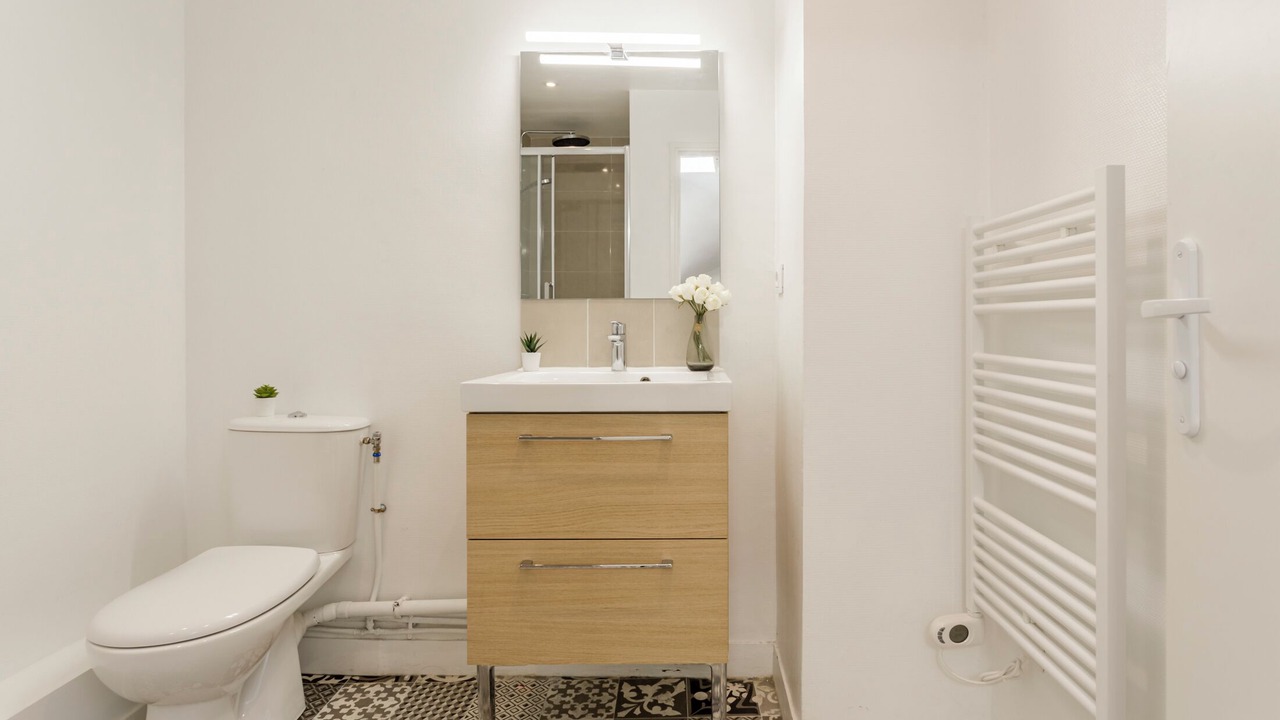 Photo of Bathroom in Quartier du Mail