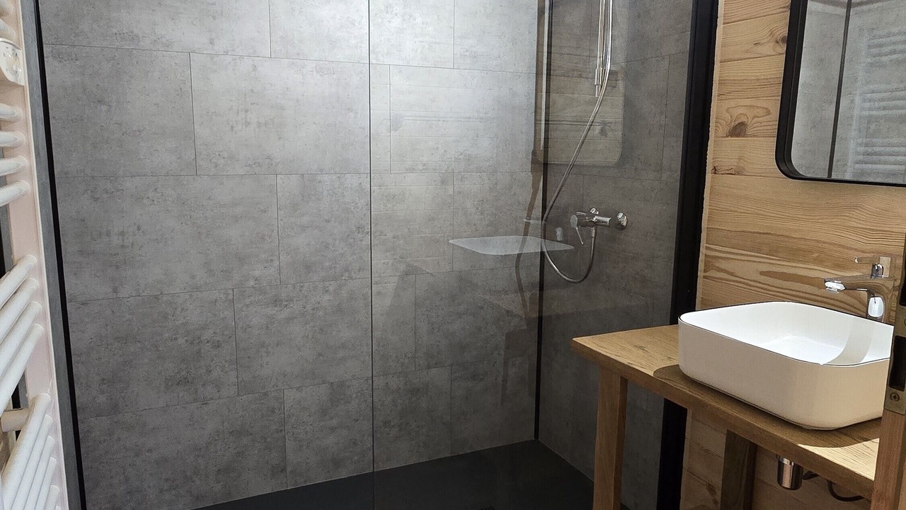 Photo of Bathroom in La Joue du Loup