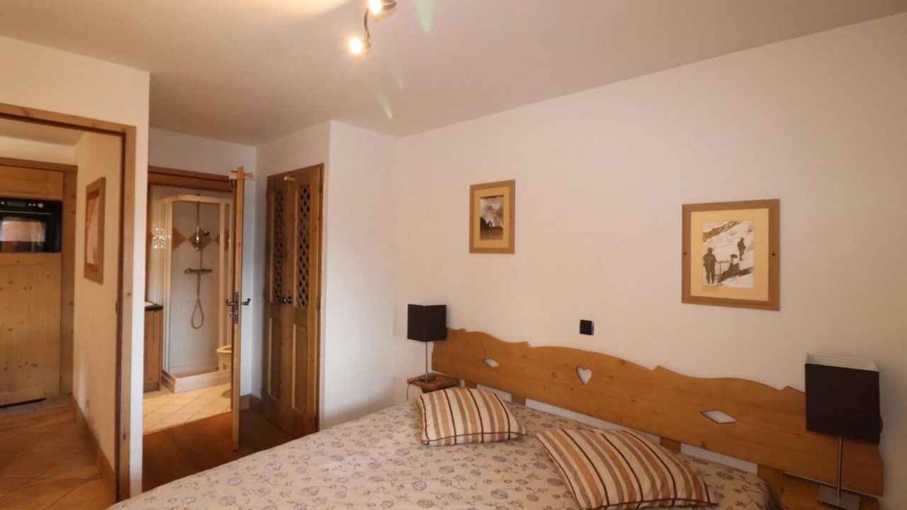 Photo of Bedroom in Les Almes
