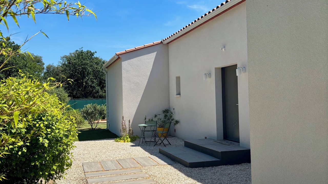 Photo of Patio Balcony in Montesquieu-des-Alberes