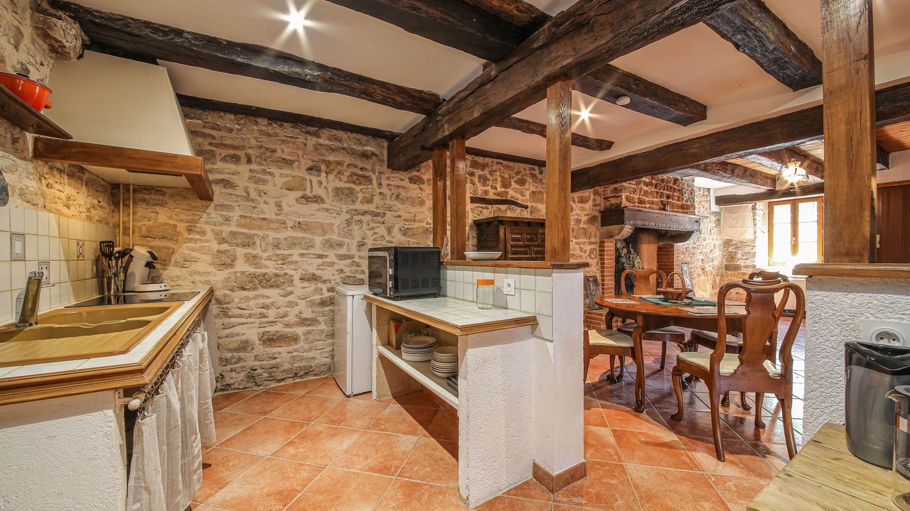 Photo of Kitchen in Puycelci