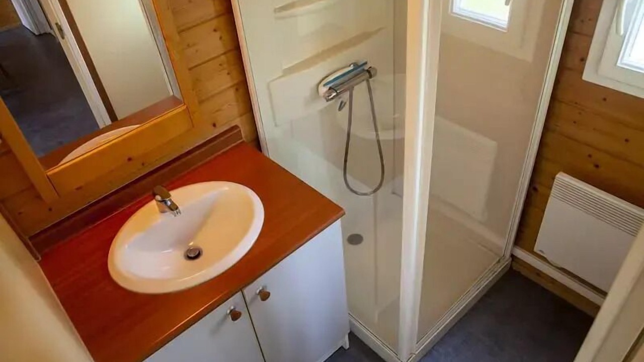 Photo of Bathroom in Naucelle