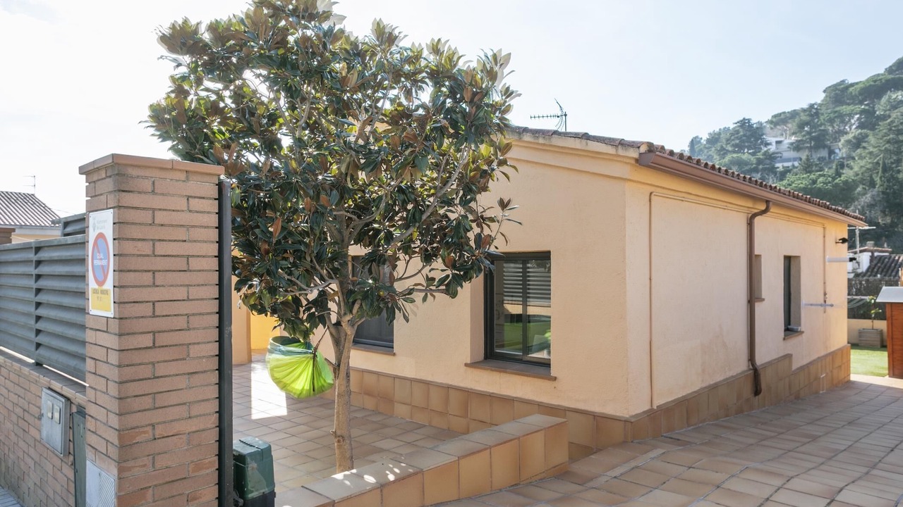 Photo of Outdoor in Cabrils