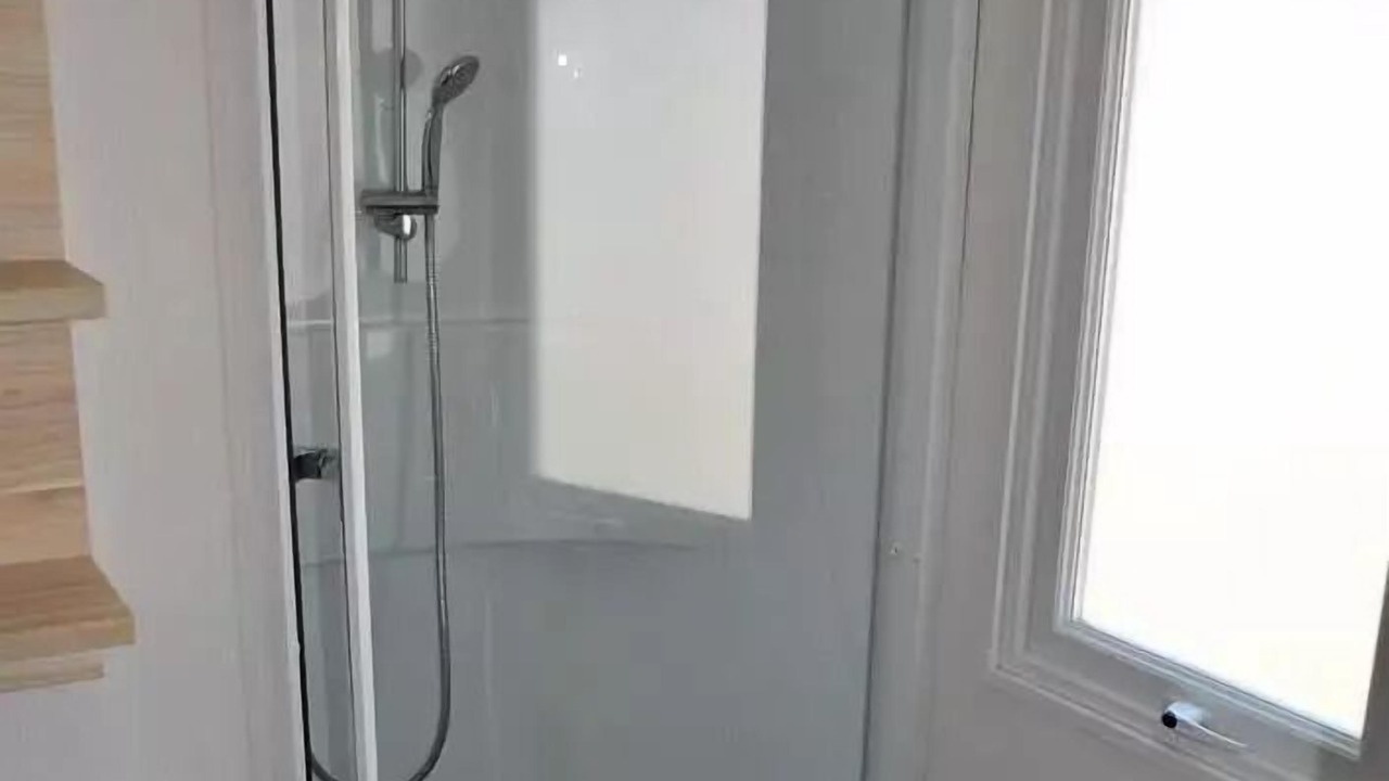 Photo of Bathroom in Neuveglise-sur-Truyere