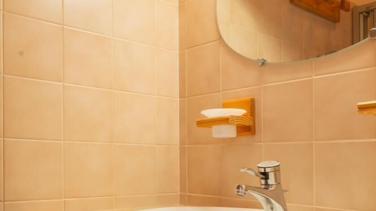 Photo of Bathroom in Saint-Privat-du-Fau