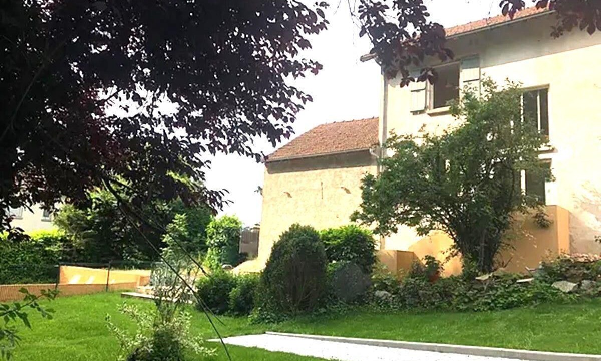 Photo of Outdoor in Le Rouget