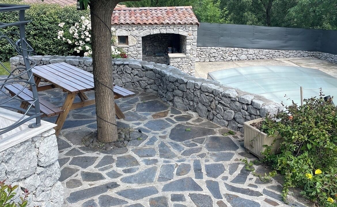 Photo of Outdoor in Rochessauve