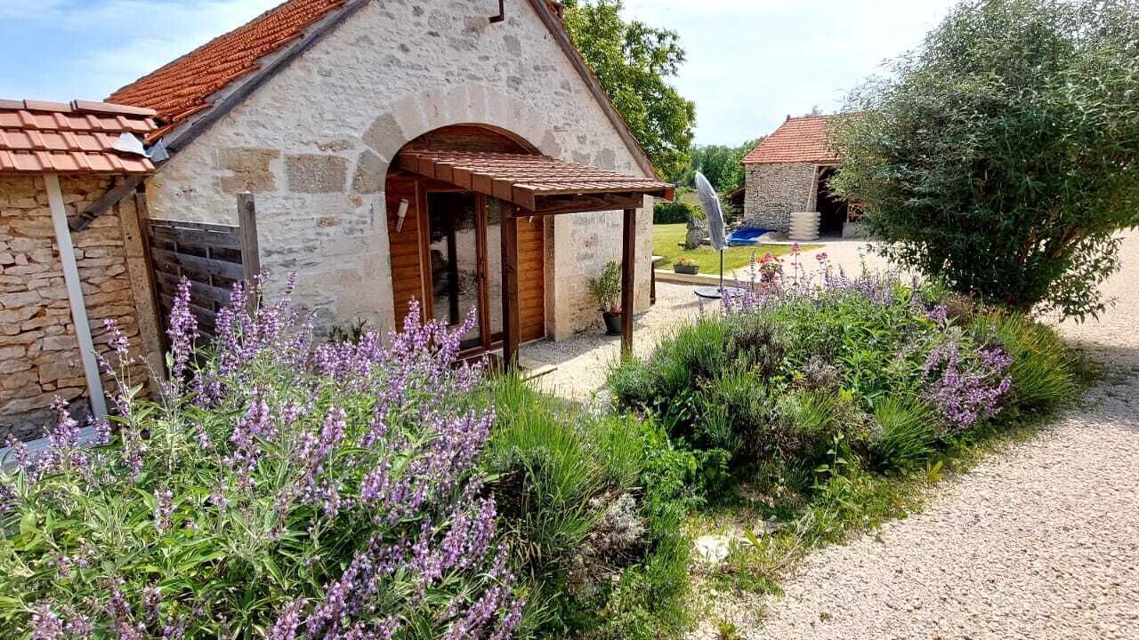 Photo of Outdoor in Orniac