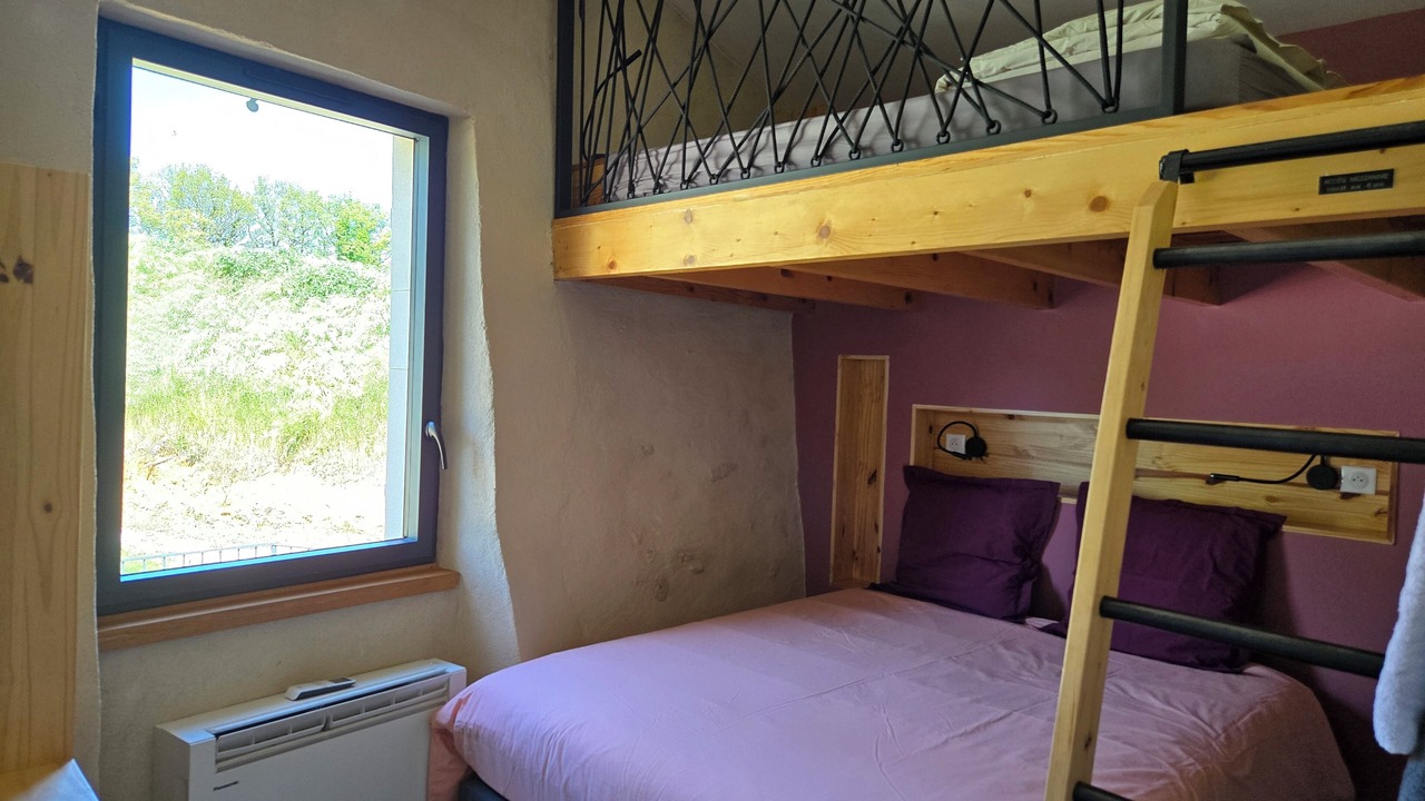 Photo of Bedroom in Saint-Gervais-sur-Roubion