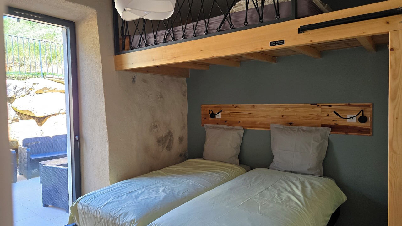 Photo of Bedroom in Saint-Gervais-sur-Roubion