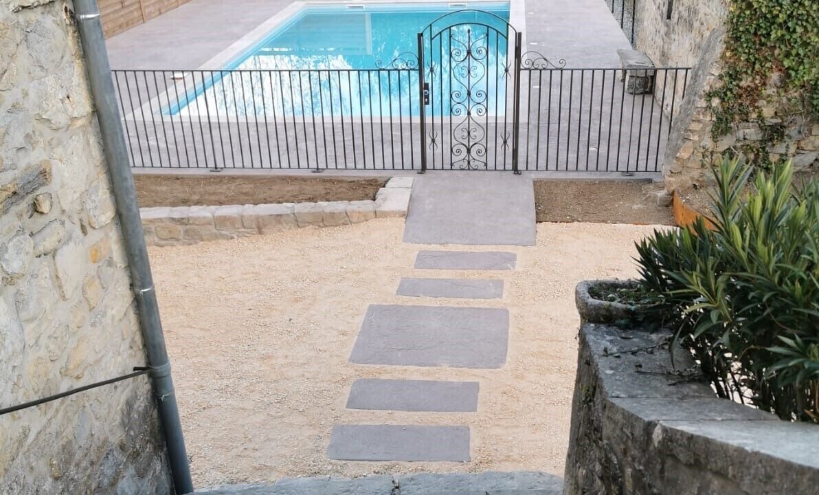 Photo of Outdoor in Grospierres