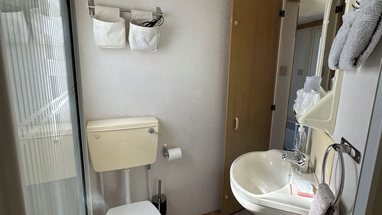 Photo of Bathroom in Saint-Pantaleon-les-Vignes