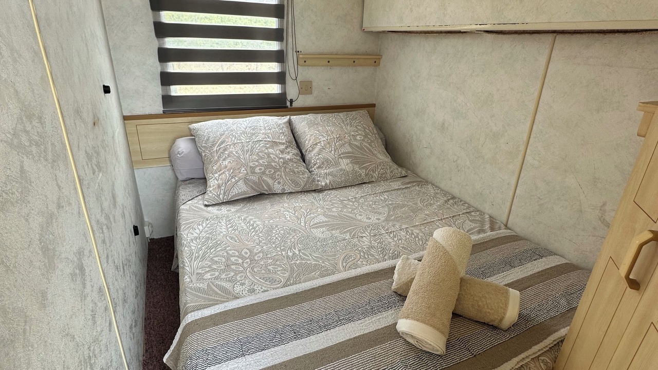 Photo of Bedroom in Saint-Pantaleon-les-Vignes