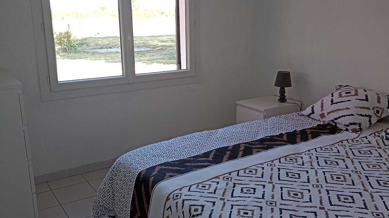 Photo of Bedroom in Begadan
