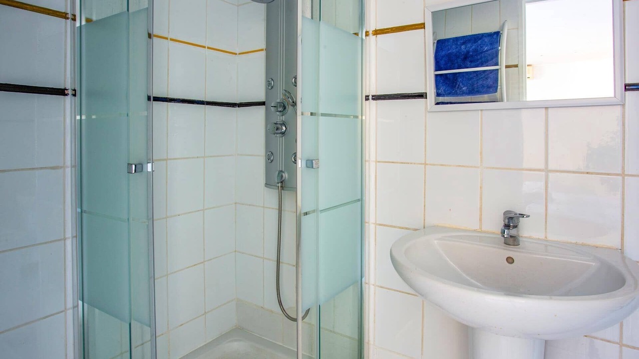 Photo of Bathroom in Laroque-des-Alberes