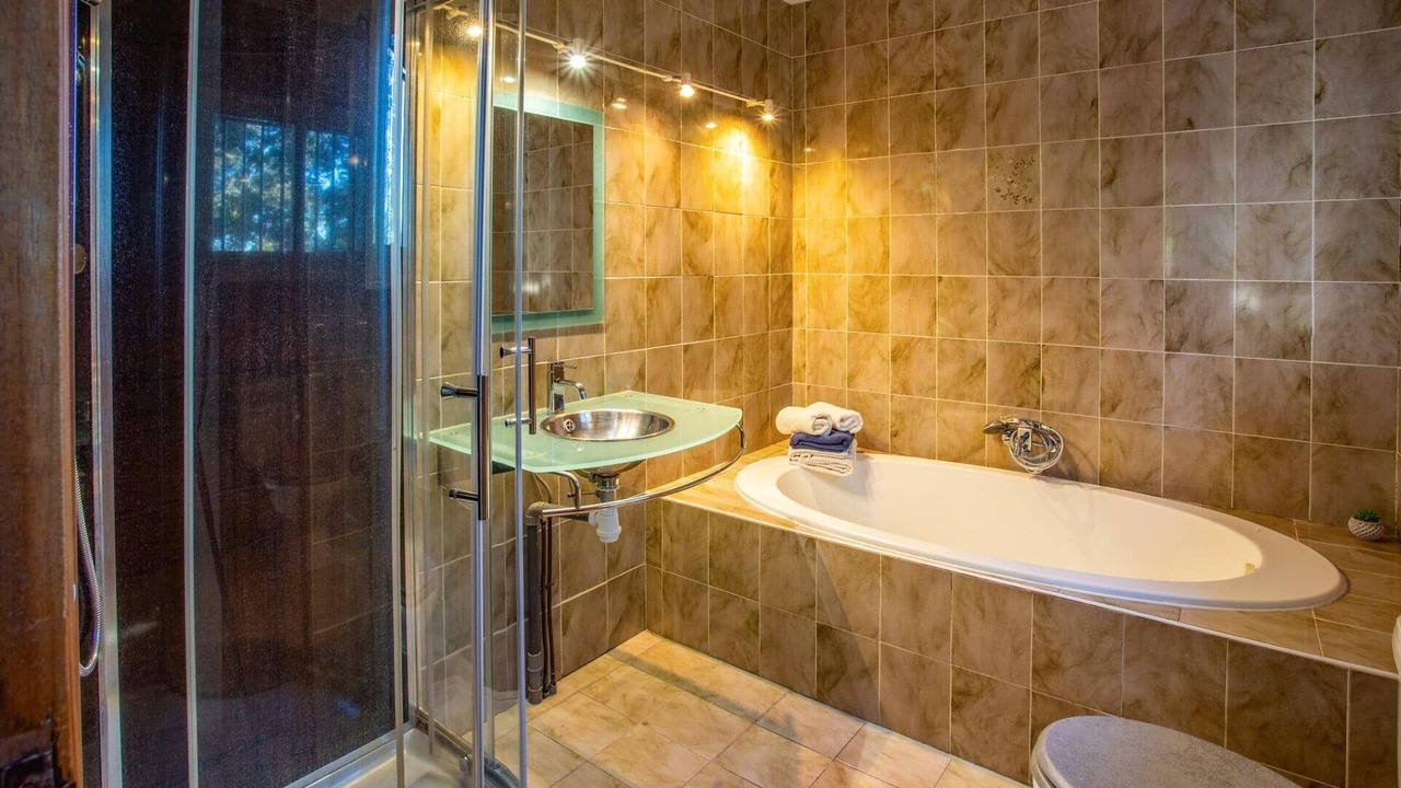 Photo of Bathroom in Laroque-des-Alberes