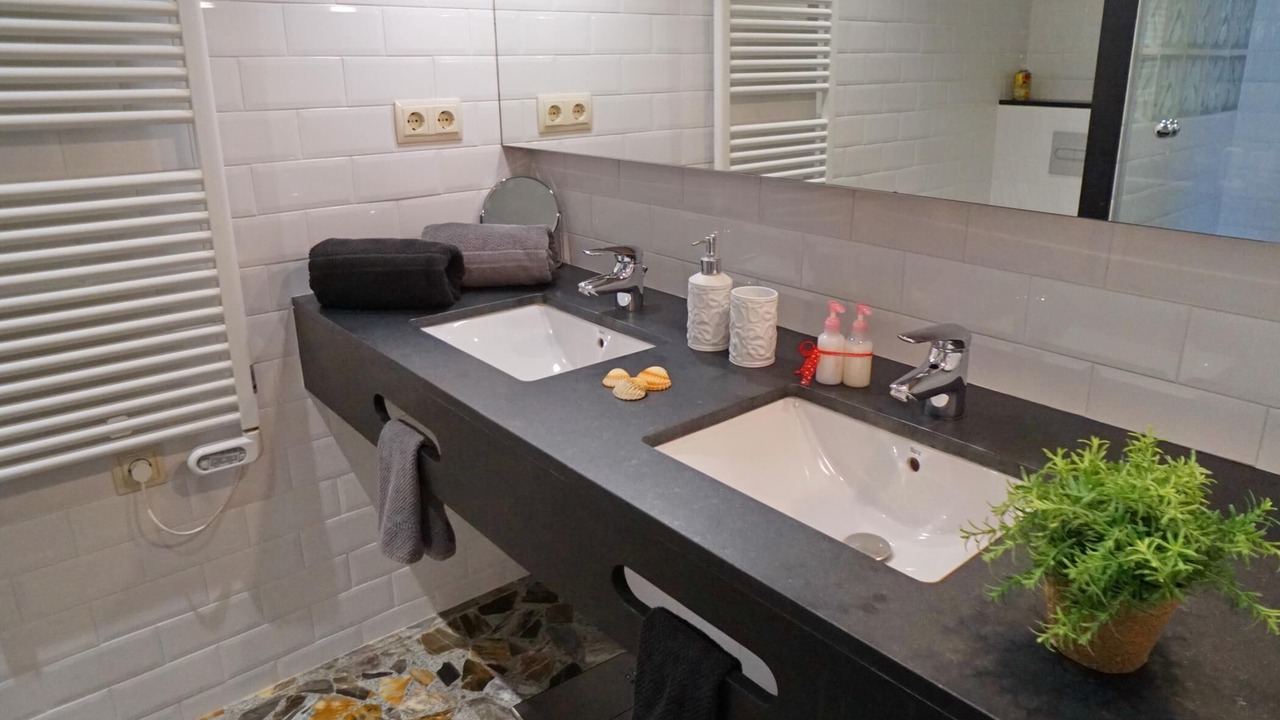 Photo of Bathroom in L'Antiga Esquerra de l'Eixample