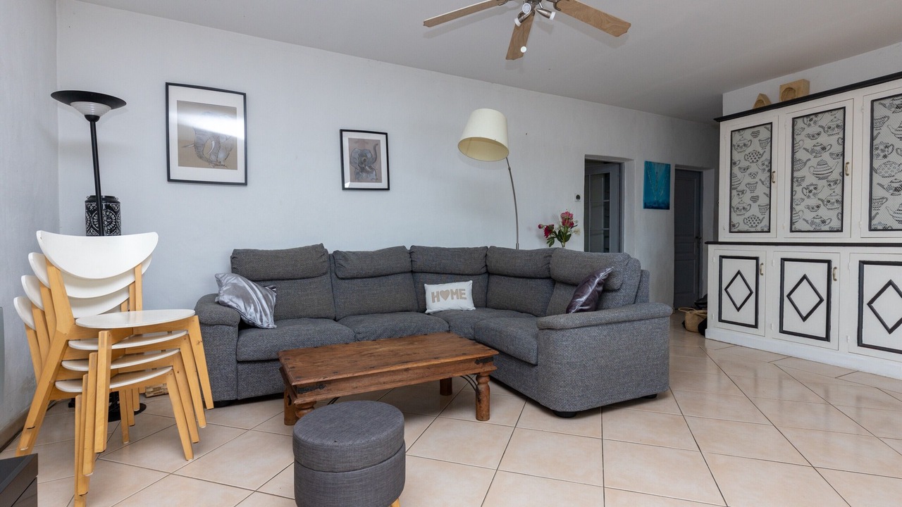 Photo of Livingroom in Bardos
