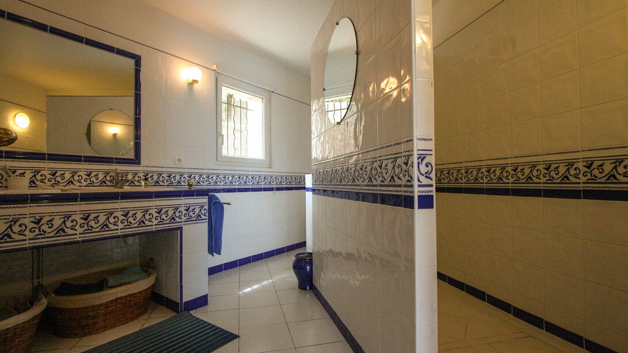 Photo of Bathroom in Rochegude
