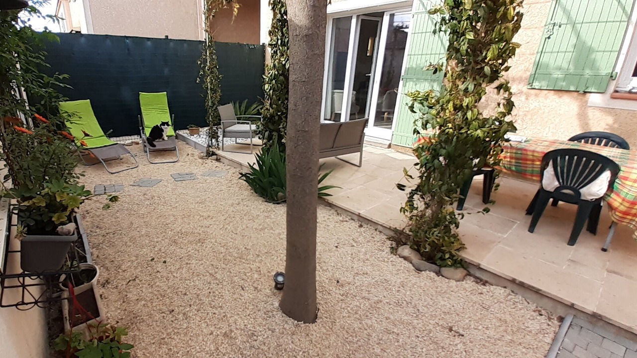 Photo of Outdoor in Eyguieres