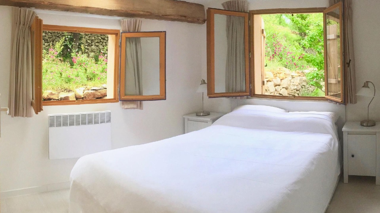 Photo of Bedroom in Bedarieux