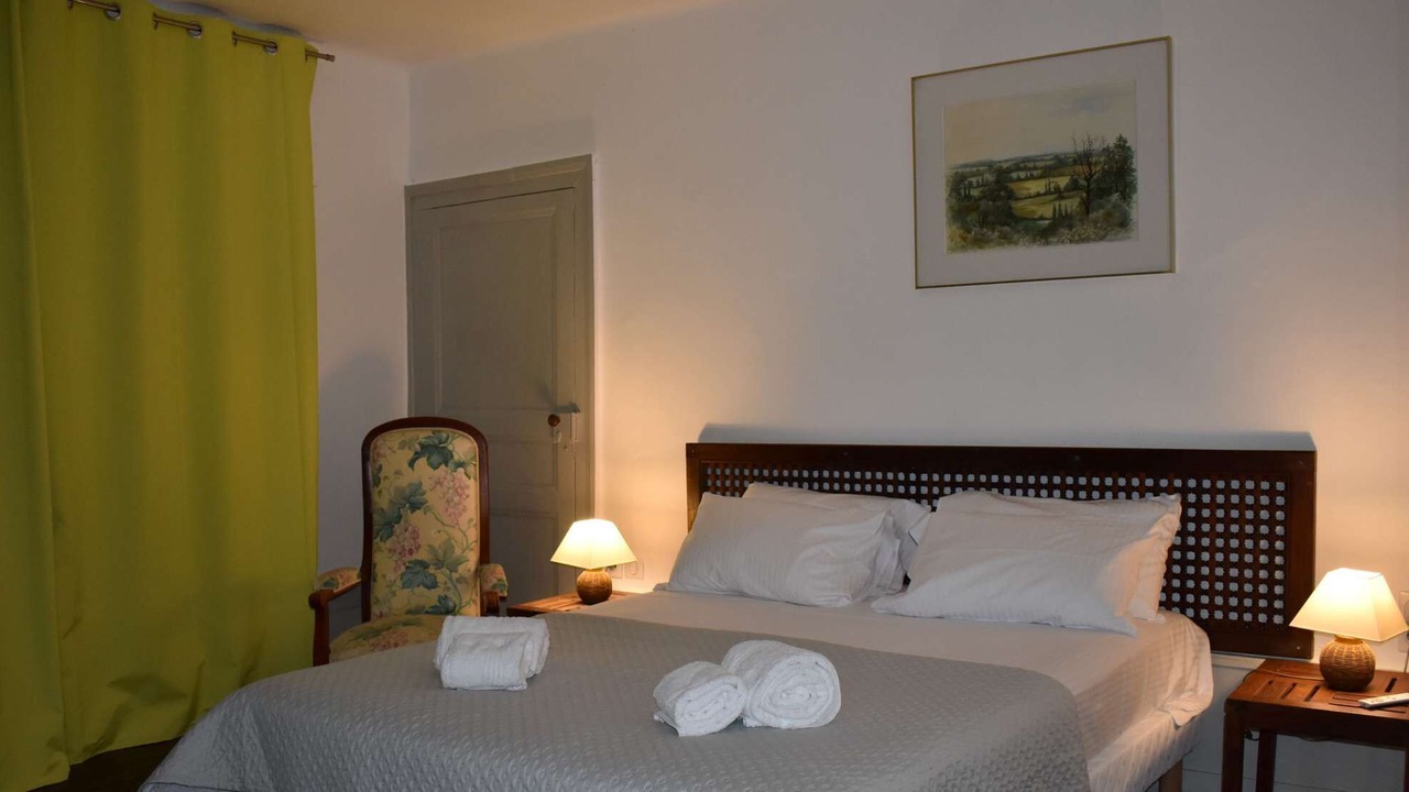 Photo of Bedroom in Gaillac-d'Aveyron