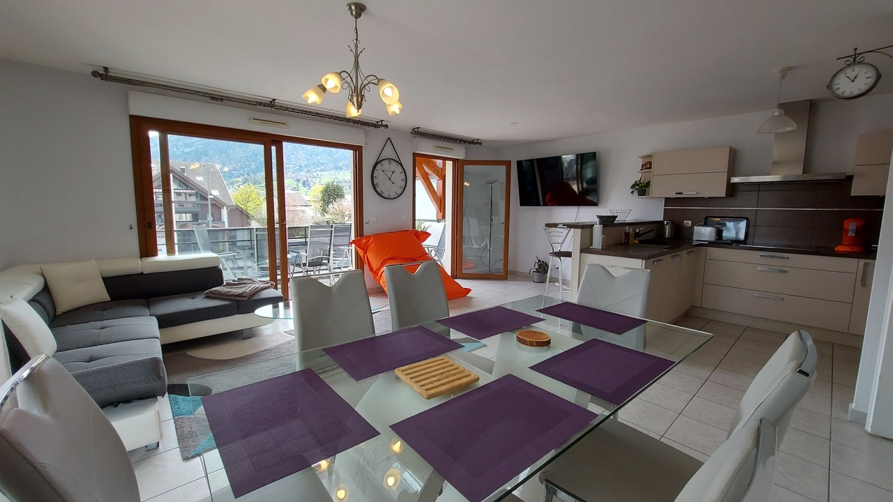 Photo of Livingroom in Saint-Jorioz