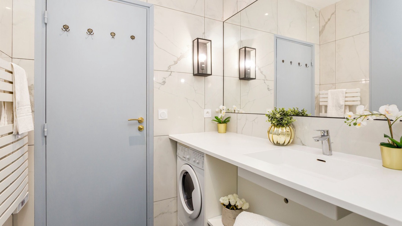 Photo of Bathroom in Les Halles