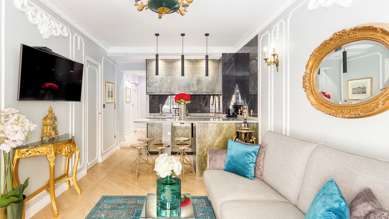 Photo of Livingroom in Faubourg-du-Roule