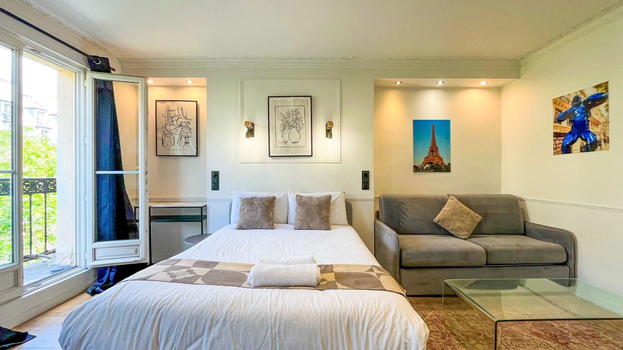 Photo of Bedroom in Vivienne