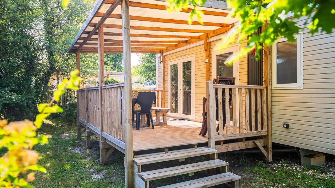 Photo of Patio Balcony in Saint-Laurent-de-Medoc