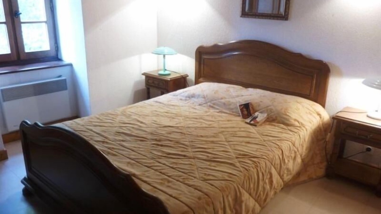 Photo of Bedroom in Villeneuve-dʼAllier