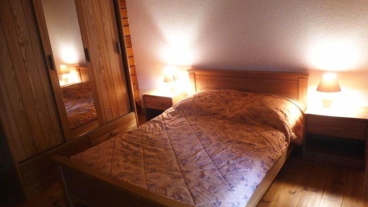 Photo of Bedroom in Villeneuve-dʼAllier