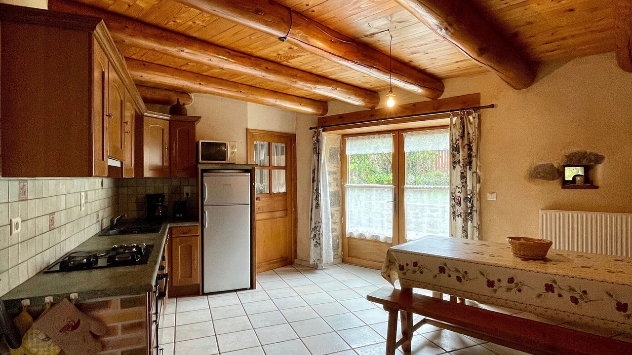 Photo of Kitchen in Saint-Ilpize