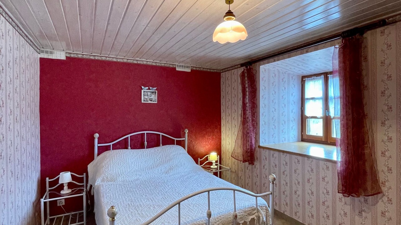 Photo of Bedroom in Saint-Ilpize