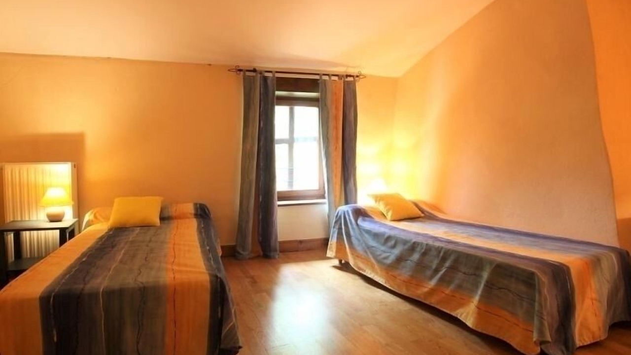 Photo of Bedroom in Villeneuve-dʼAllier