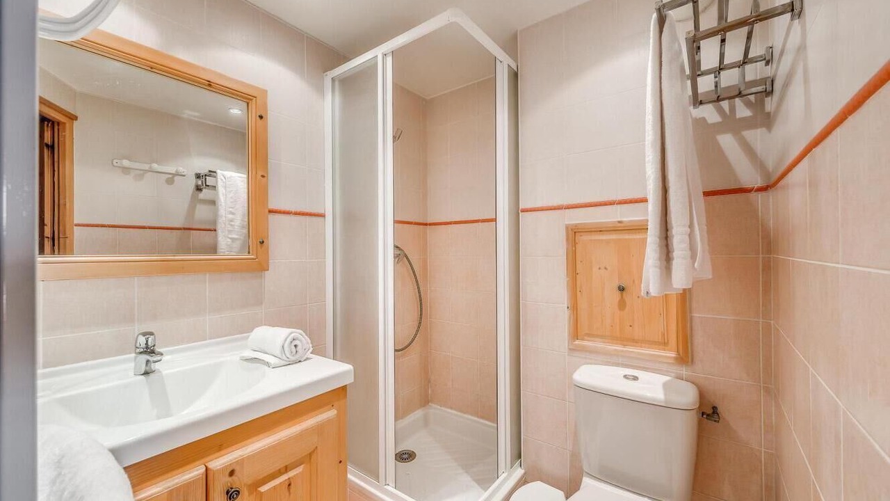 Photo of Bathroom in Les Almes