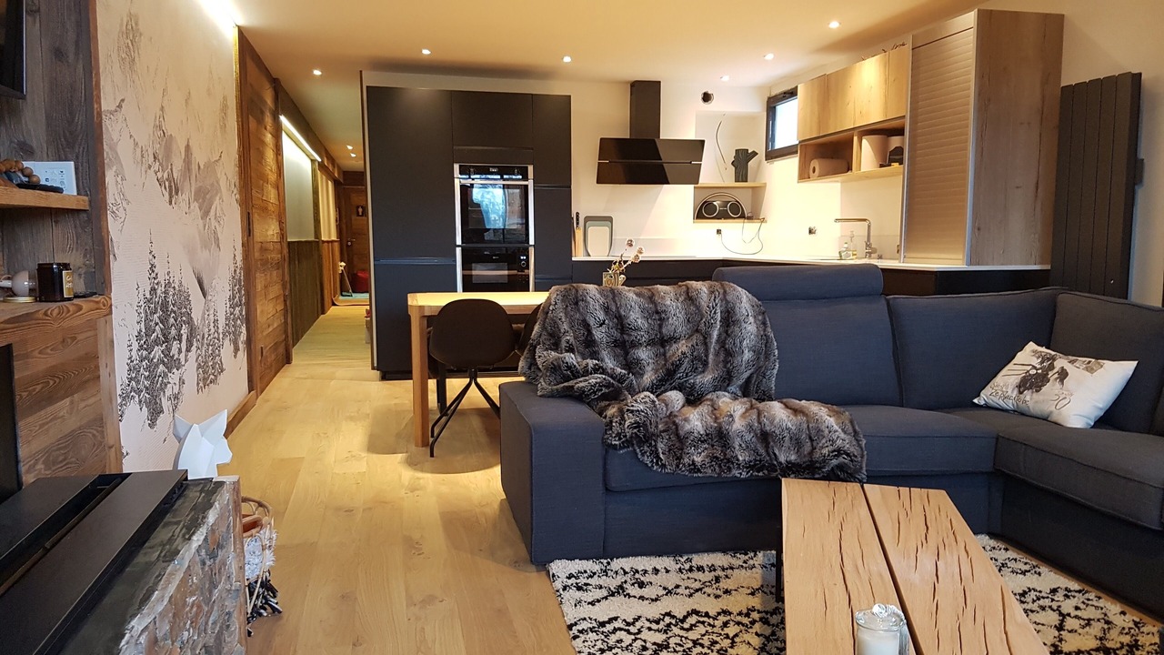 Photo of Livingroom in Jeux