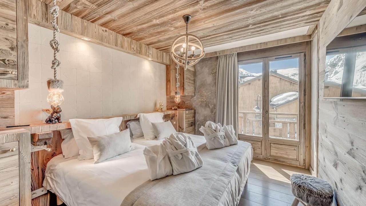 Photo of Bedroom in Les Almes