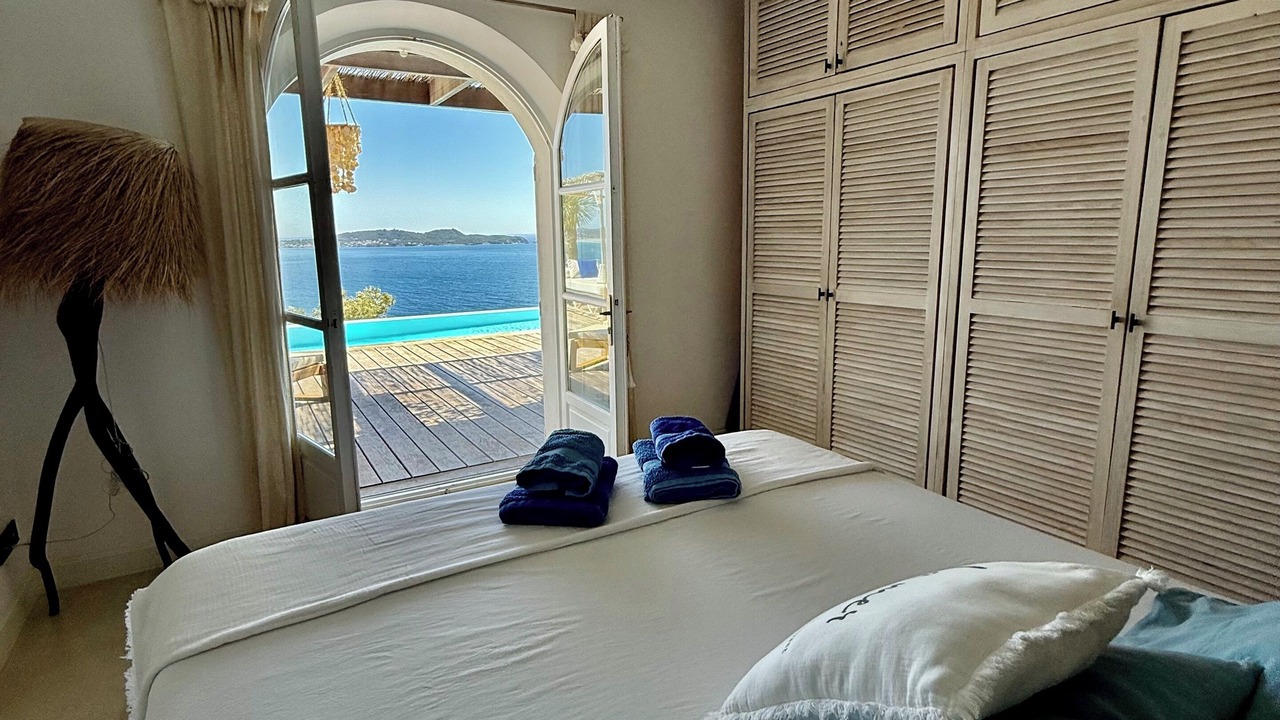 Photo of Bedroom in Carqueiranne