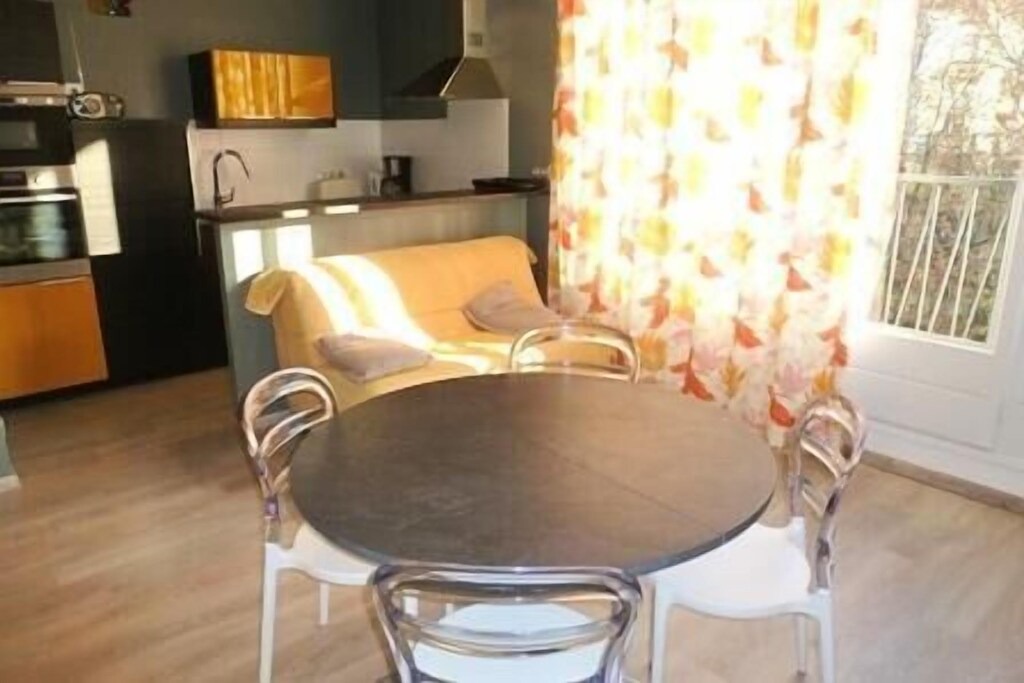 Photo of Livingroom in Aix-les-Bains City Center