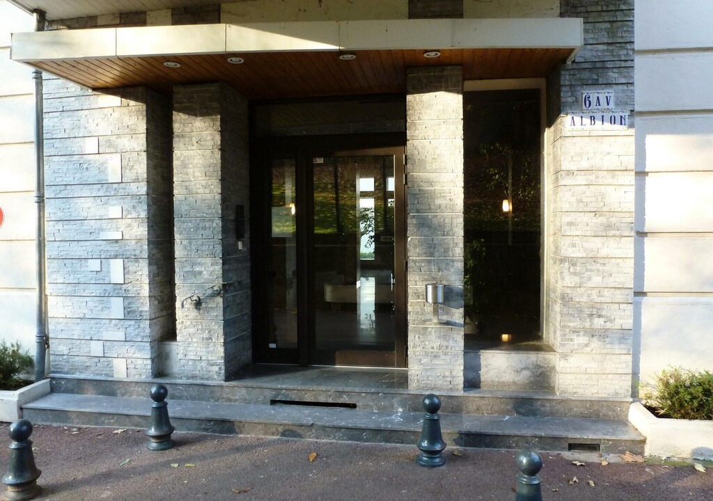 Photo of Buildings in Aix-les-Bains City Center