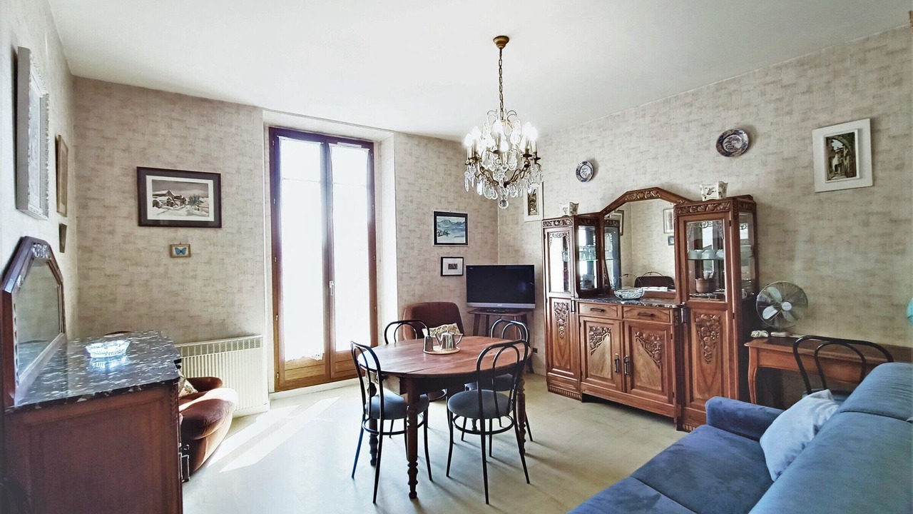 Photo of Livingroom in Aix-les-Bains City Center