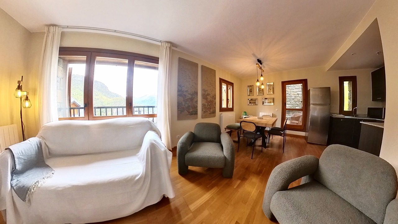 Photo of Livingroom in Escarrilla