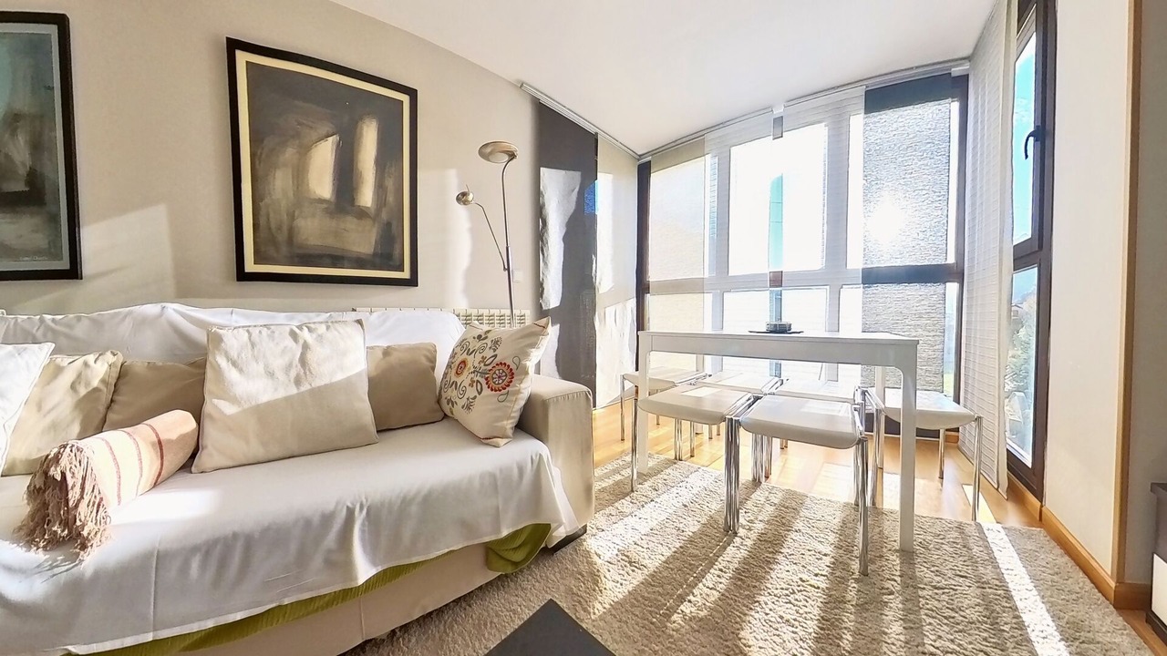 Photo of Livingroom in Escarrilla